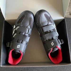Peloton cycling shoes size US 11 EU 45